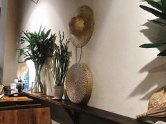 -八月美食小馆(银泰城总店)