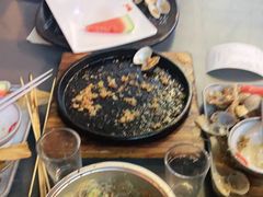 -何师烧烤·香辣蟹·川菜·30年老品牌(太古里旗舰店)