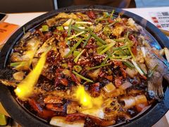 -鸣记脆皮烤鱼·海鲜烤鱼(三八广场店)