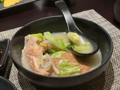 胶原蛋白三文鱼头锅-山上下日本料理(万象城店)