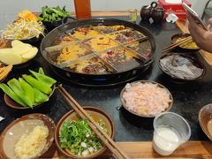 -利姐牧牛匠老火锅(兰花店)