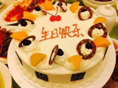 -红宝石·鲜奶小方·海派西点房(莘庄龙之梦店)