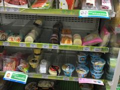 -全家便利店(江湾镇站店)