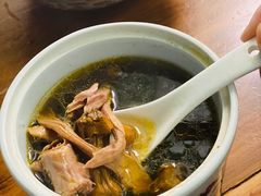 松茸炖鸡-玉滋補