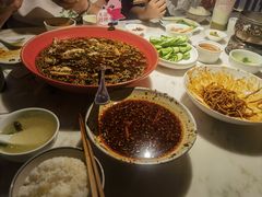 -初蓉丨遇见新川菜(亲贤街荣耀店)