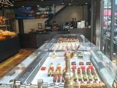 -红跑车HPCBAKERY(汉商店)