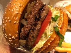 -The Habit Burger Grill 哈比特汉堡(复兴soho店)