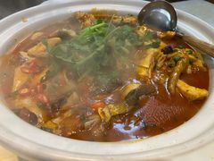 -魏铭鱼头捞饭(晋阳路店)