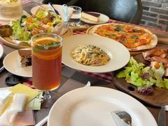 -自然食集西餐厅(泰晤士小镇店)