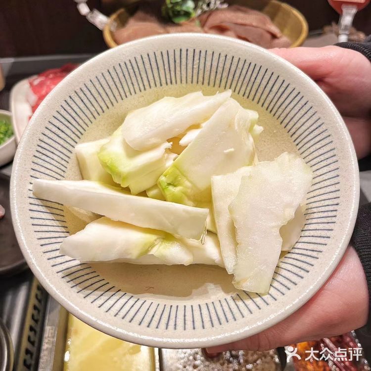 终于吃到了心心念念的巴奴毛肚火锅，不愧是福田火锅人气王🔥