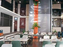 -何适山庄 ·可团建(水长城P2停车场店)