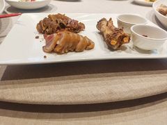 -品悦酒店(三林古镇店)