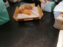 -Dough&Joe团憩(瑞虹天地月亮湾店)