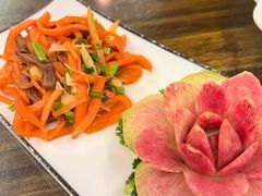 酸萝卜炒牦牛肉-吉祥圣雪藏餐