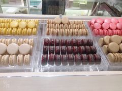 巧克力覆盆子马卡龙-Pierre Marcolini(德基广场店)