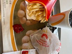 -麦当劳(保利若比邻店)