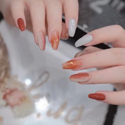 -VIVI BEAUTY  美甲美睫皮肤管理中心