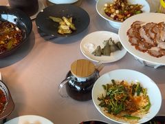 -雀蓝川菜(奥体广场店)