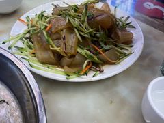 -一口猪海鲜浑锅·东北家常菜