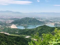 -蟒山国家森林公园天池停车场