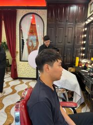 -东方先生国潮男士理发馆