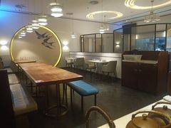 大堂-周渝食惦·酸菜鱼精致川菜(横岗店)