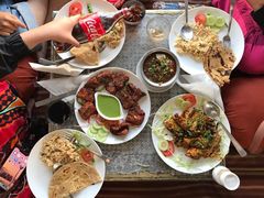 -Lake Shore Hotel & Restaurant