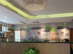 -佬湘楼·27年湘菜(天河都市广场店)