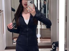 -lululemon(万象城店)