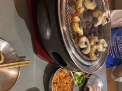 -围炉肉舍•炭烤活鳗•丹东海鲜烤肉(步行街店)