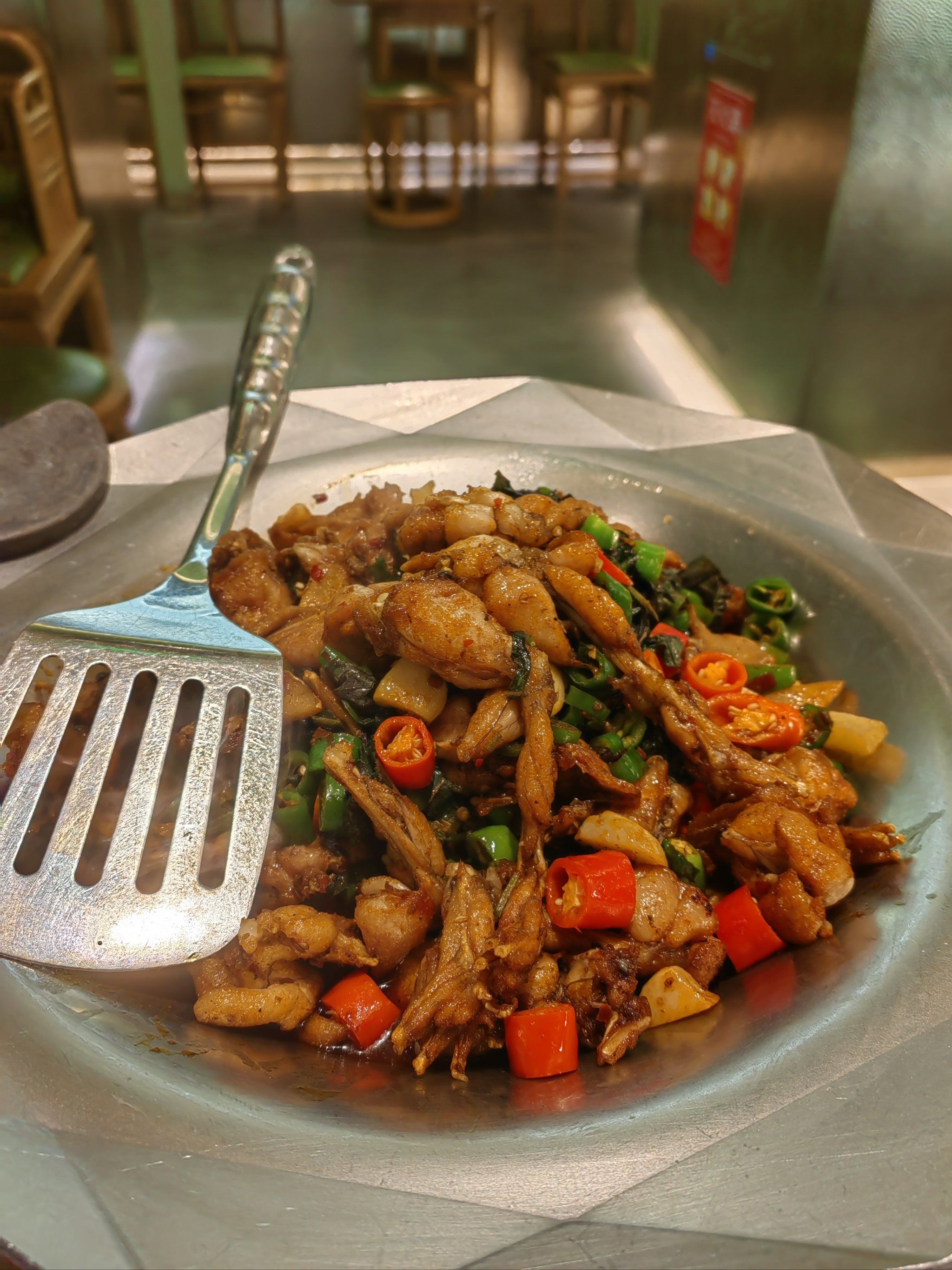 蛙小侠的狂热爱好者