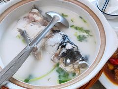 砂锅鱼头汤-鱼水情·农家菜·大鱼头(南山竹海店)