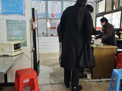 -高师傅特色米粉汤包(建设路店)