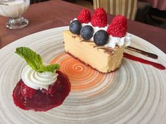 双莓芝士蛋糕-卡本妮法餐厅·北京和平宾馆