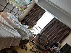 -维也纳国际酒店·宁波鄞州南部商务区罗蒙环球城店