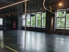 -懒人Club运动健身·运动康复·私教(卓越时代广场店)