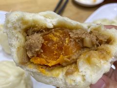 咸蛋黄超人包-老陶包子铺(南大西南村店)