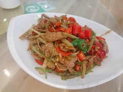小炒黄牛肉-邻家小馆(银都店)