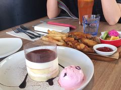 -必胜客(华南摩尔店)