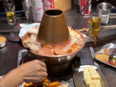 -马路牙子烧烤音乐酒馆(望京店)