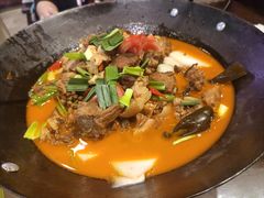 -富正毅三下锅·湘西韵味(天门山索道店)