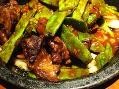 排骨焖卷子-Local泰莲庭(虹鳟鱼店)