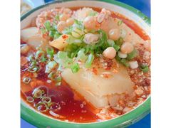 -马路边边串串香形象店(磐石路店)