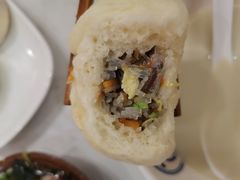 -李与白包子铺(桐梓林店)