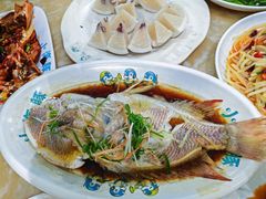 -小海豚•老字号海鲜餐厅(天涯店)