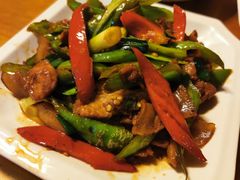 -临江餐馆二楼美食部落
