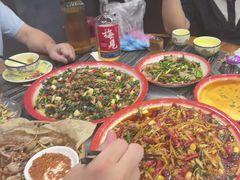 -江湖黑大兔(杨家坪店)