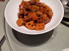 -刘胖子家常菜·蹄花焖藕(中央花园店)