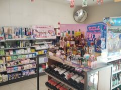 -全家便利店(康健路店)
