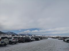 -丝绸之路山地度假区滑雪场